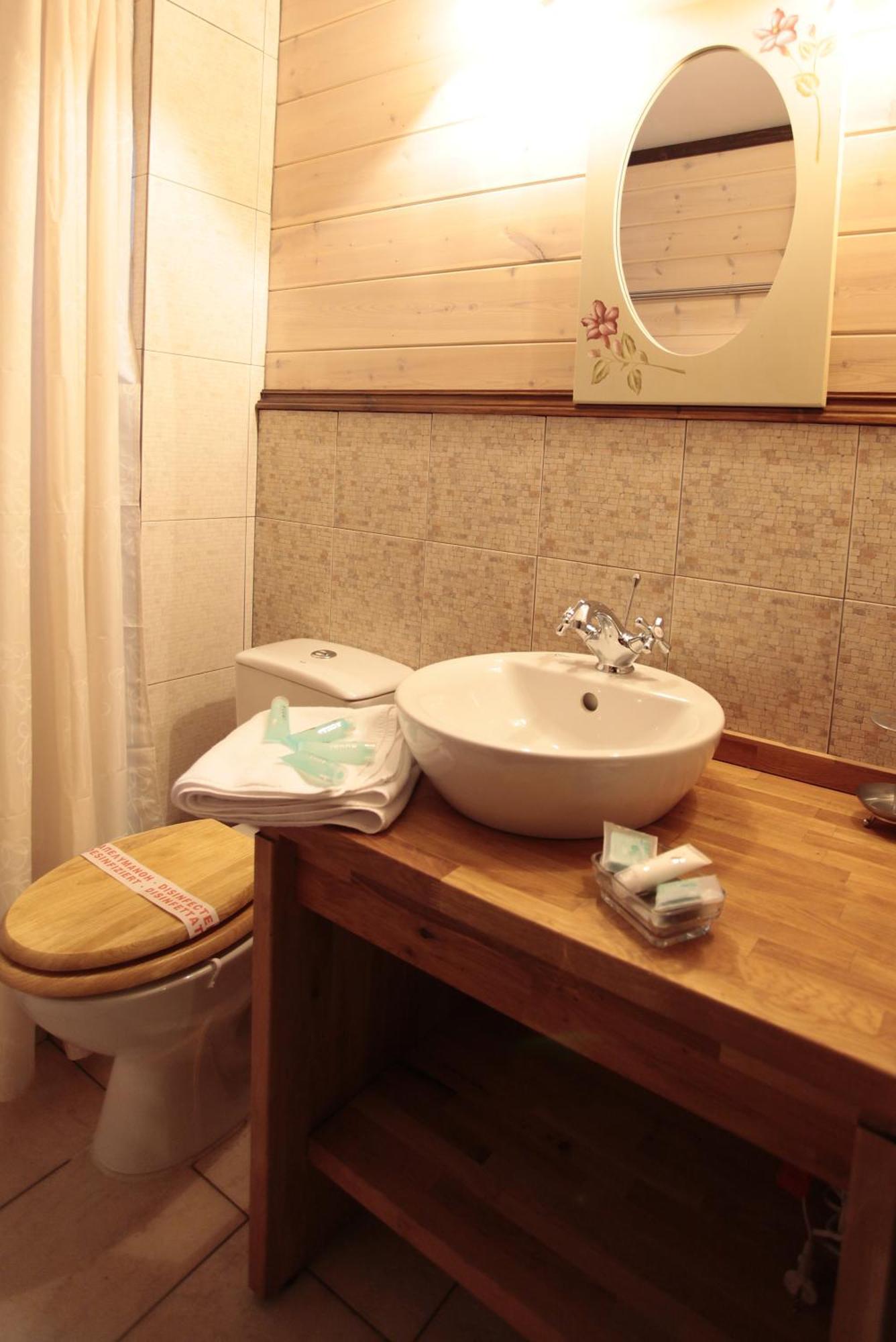 Apartament Efharis Filoxenon Feneos Zewnętrze zdjęcie